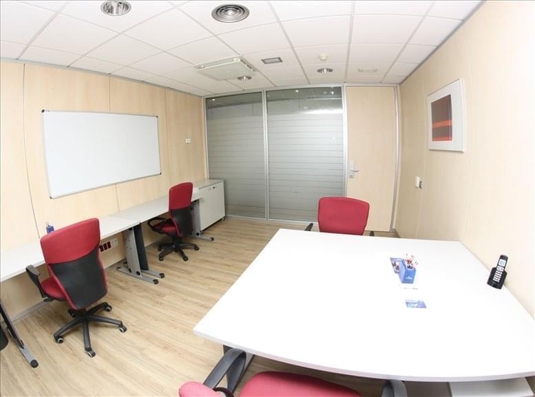 Forum Business Center S.A. image 2