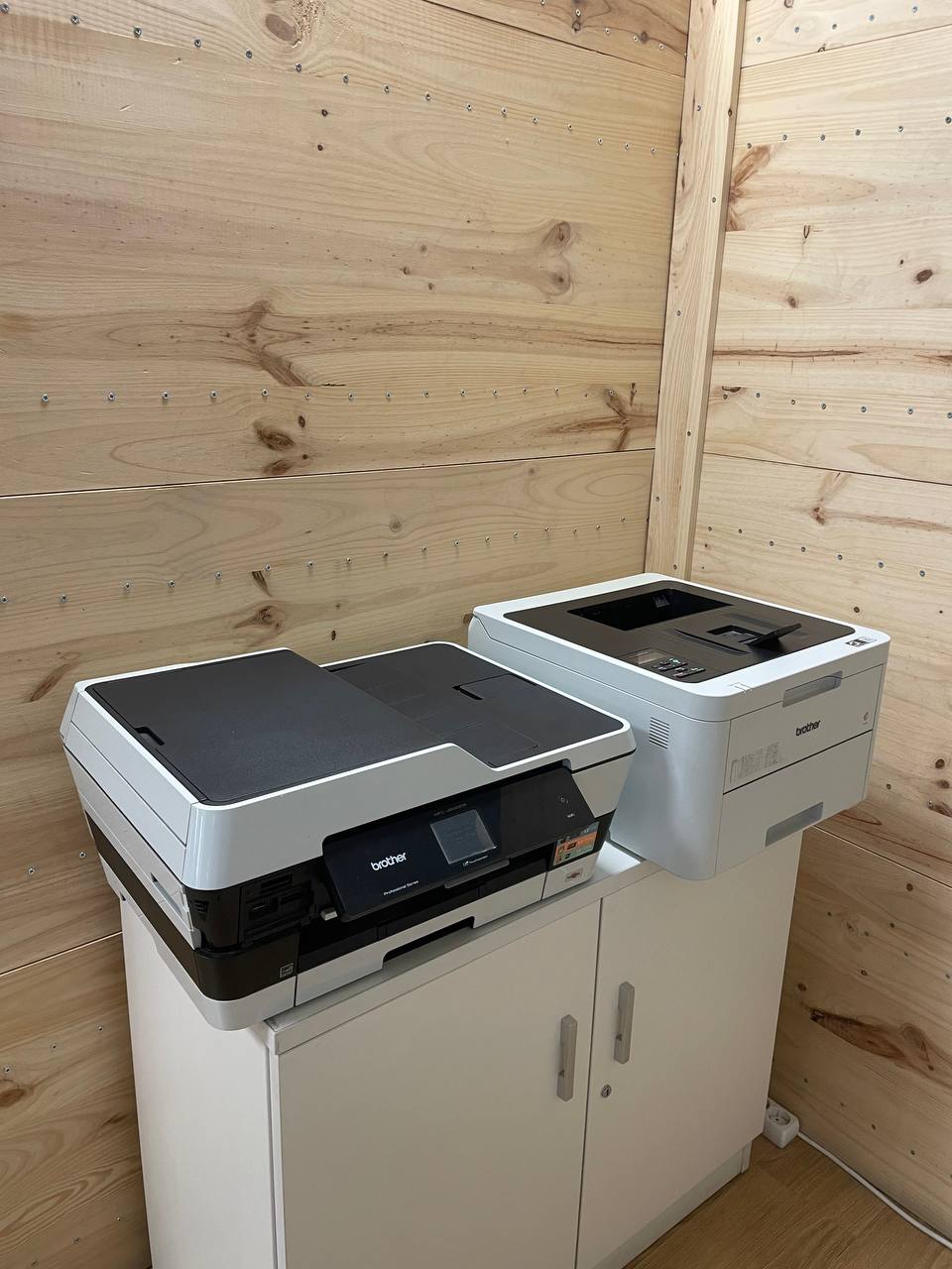 Alquiler de Oficina en calle de Sagasta image 3