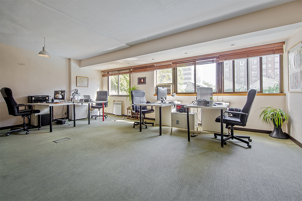 The small house coworking image 2