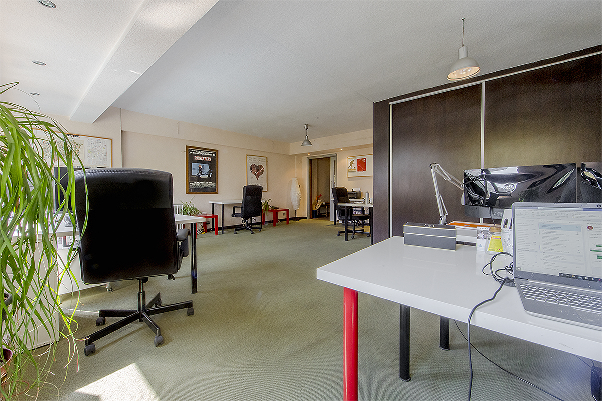 The small house coworking image 5