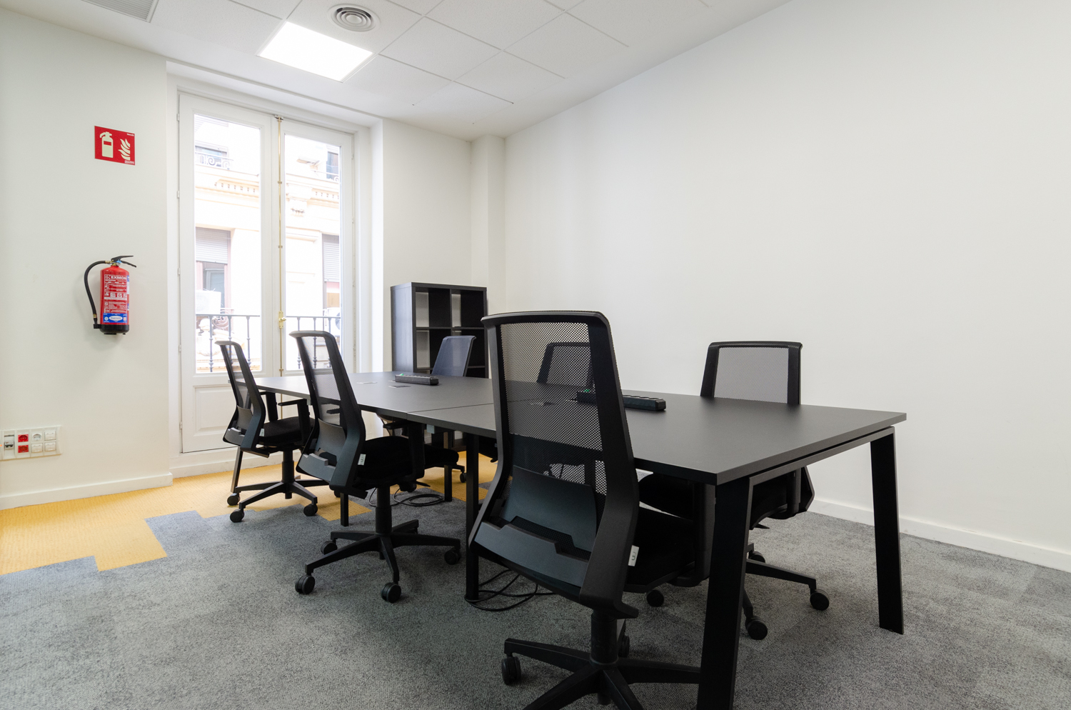 Urban Campus Jerónimo Coworking image 5