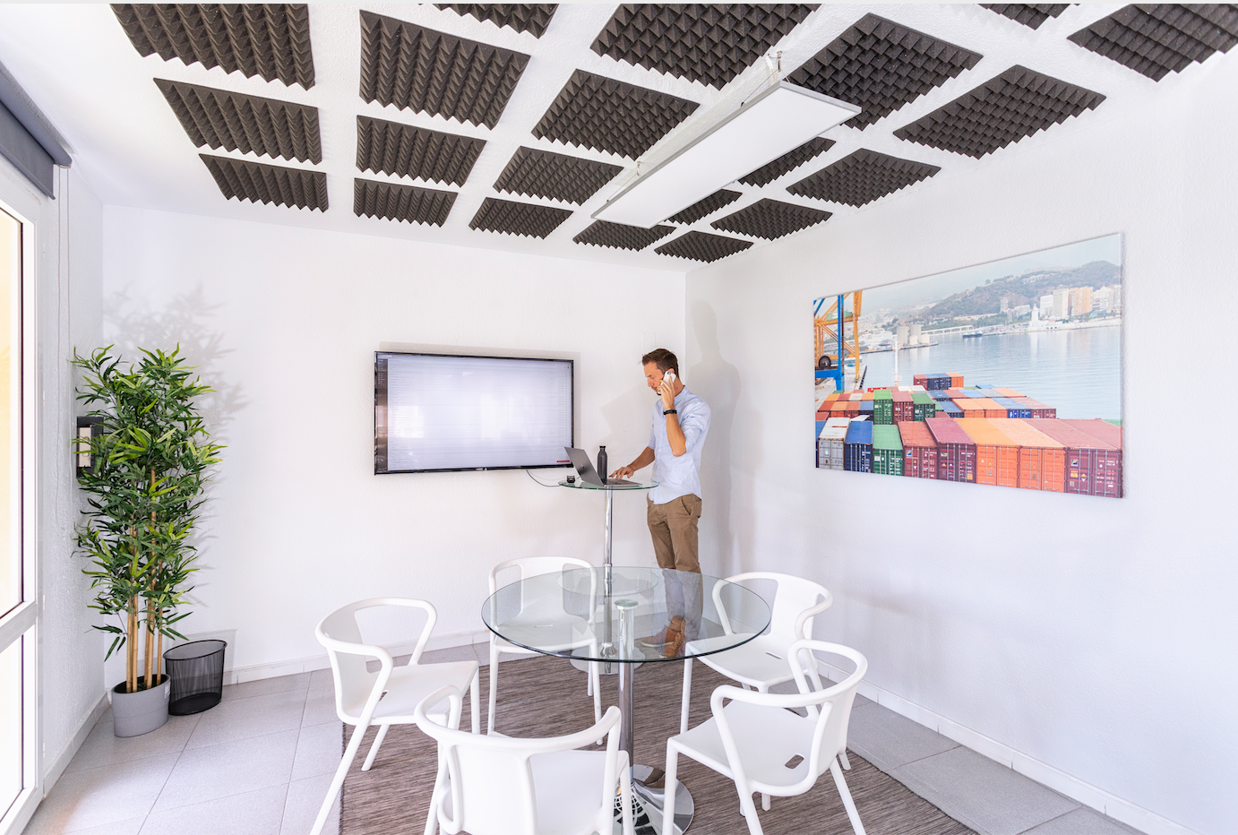 La Aduana Coworking image 4