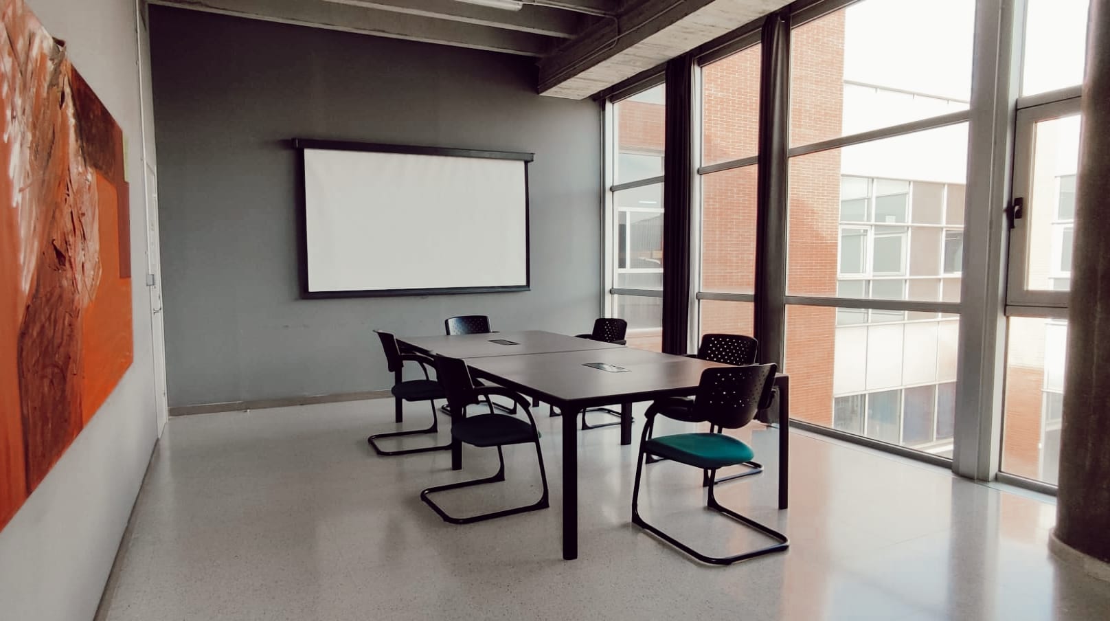 Atic Coworking Business Center image 2