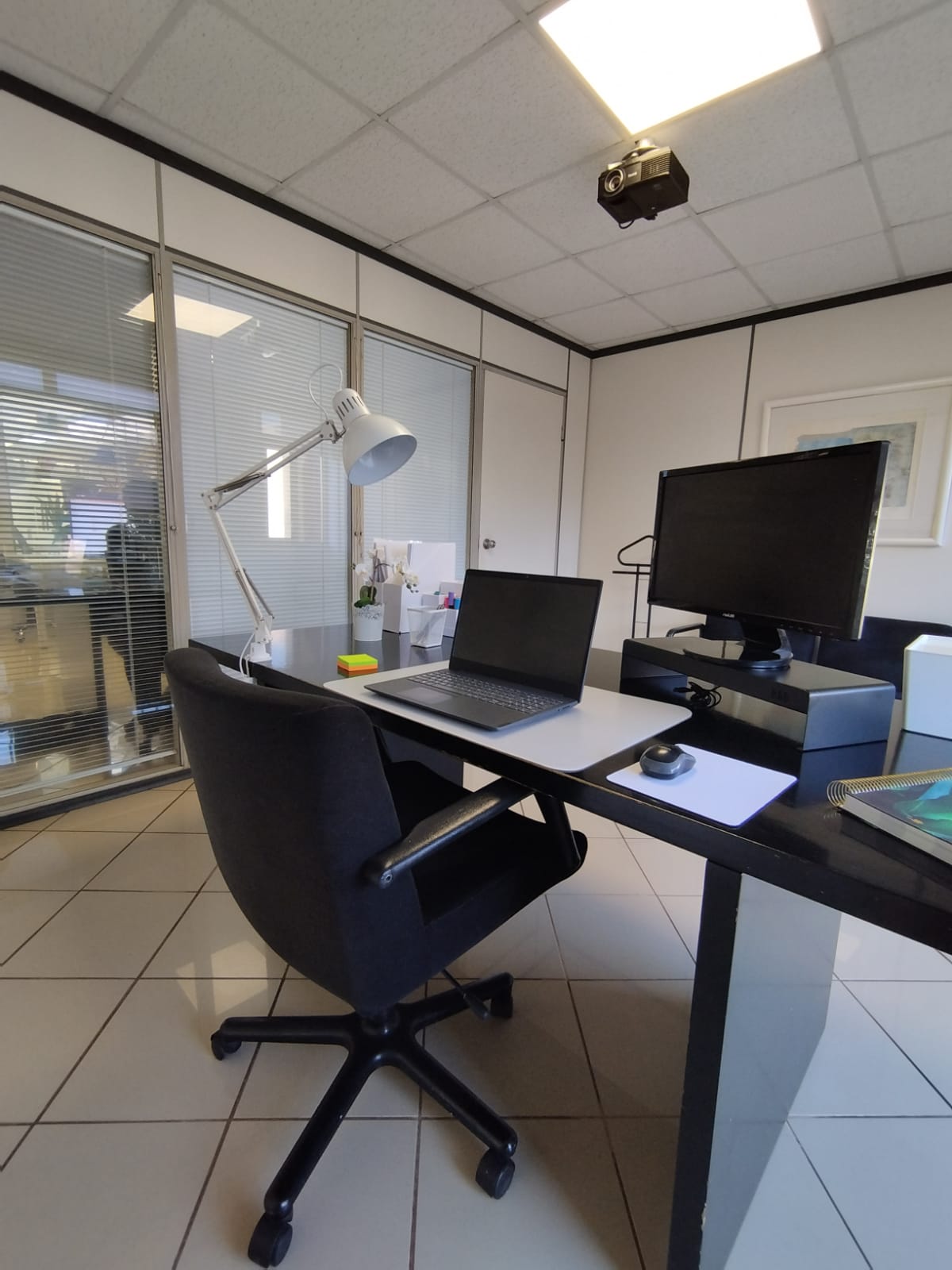 Iriarte 37 Coworking image 4