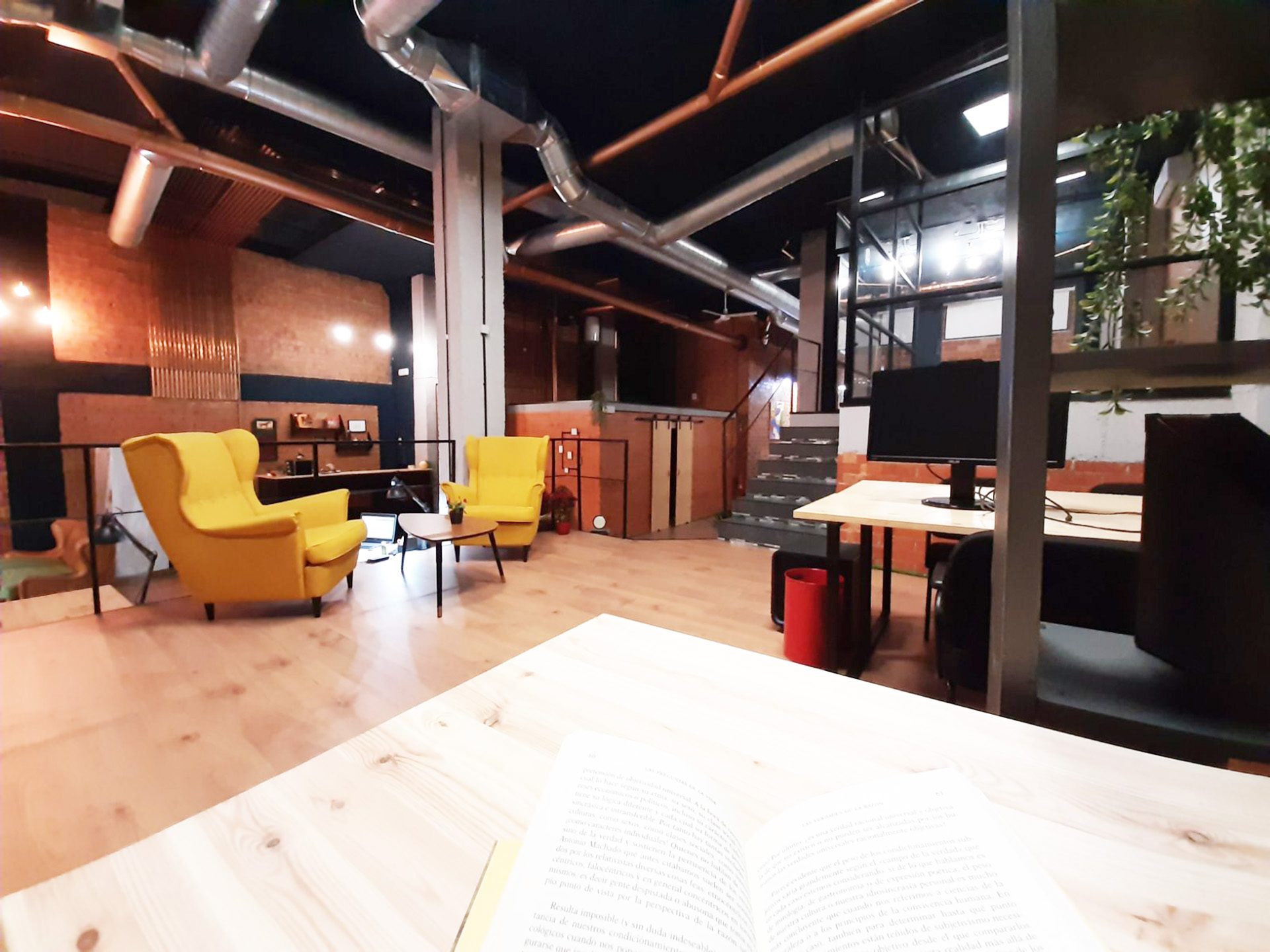 BOSTON coworking image 4