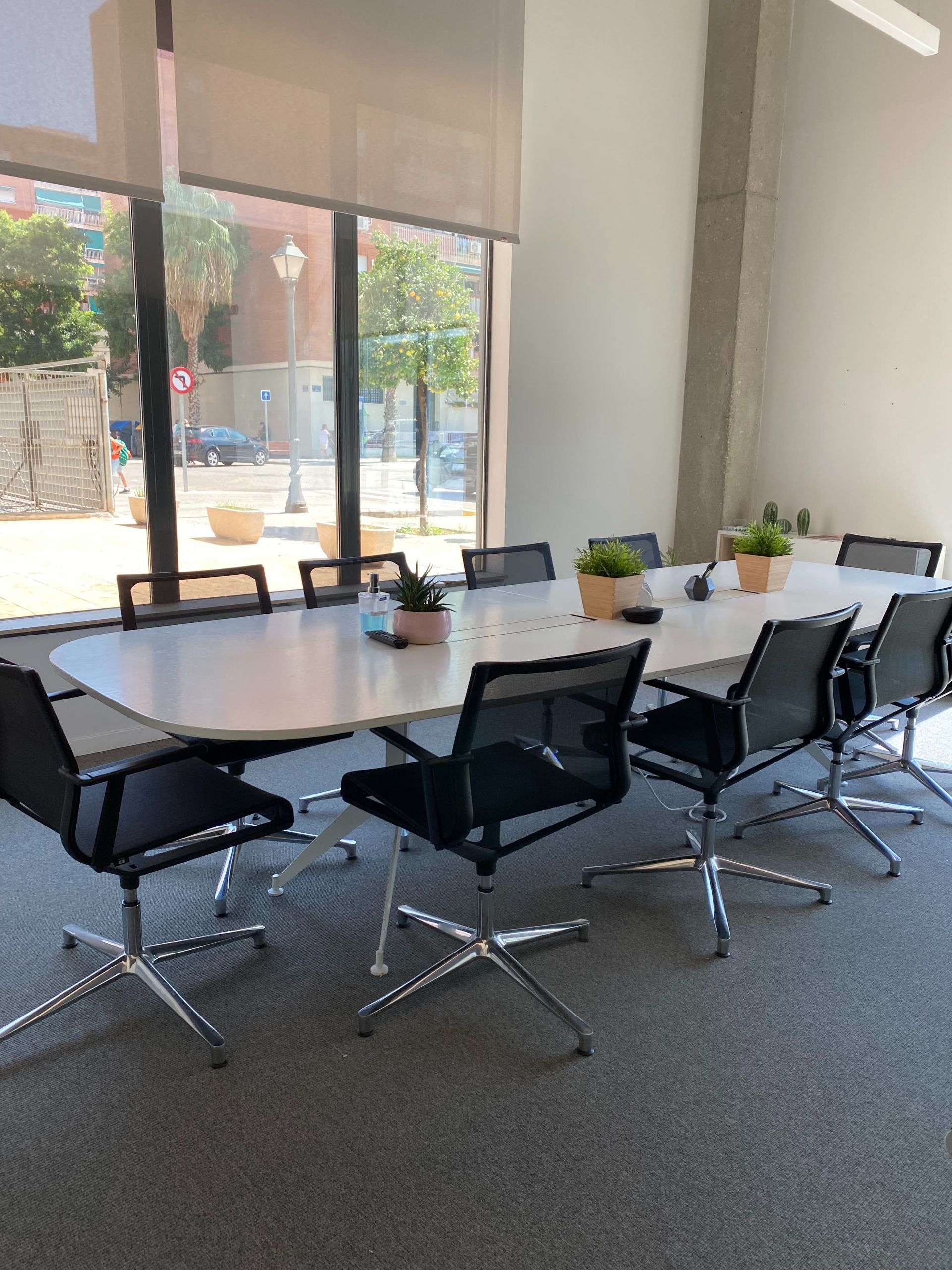 Breakers Hub image 5