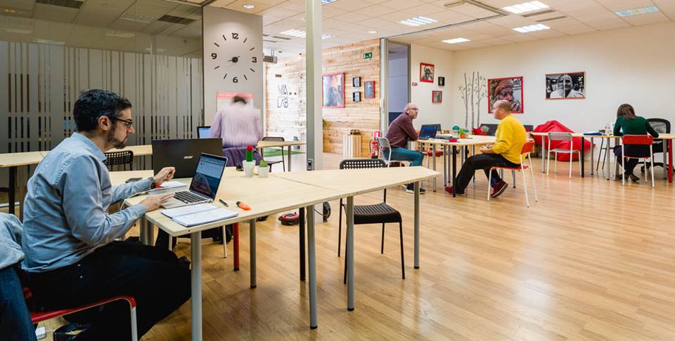 VIA LAB espacio coworking image 4
