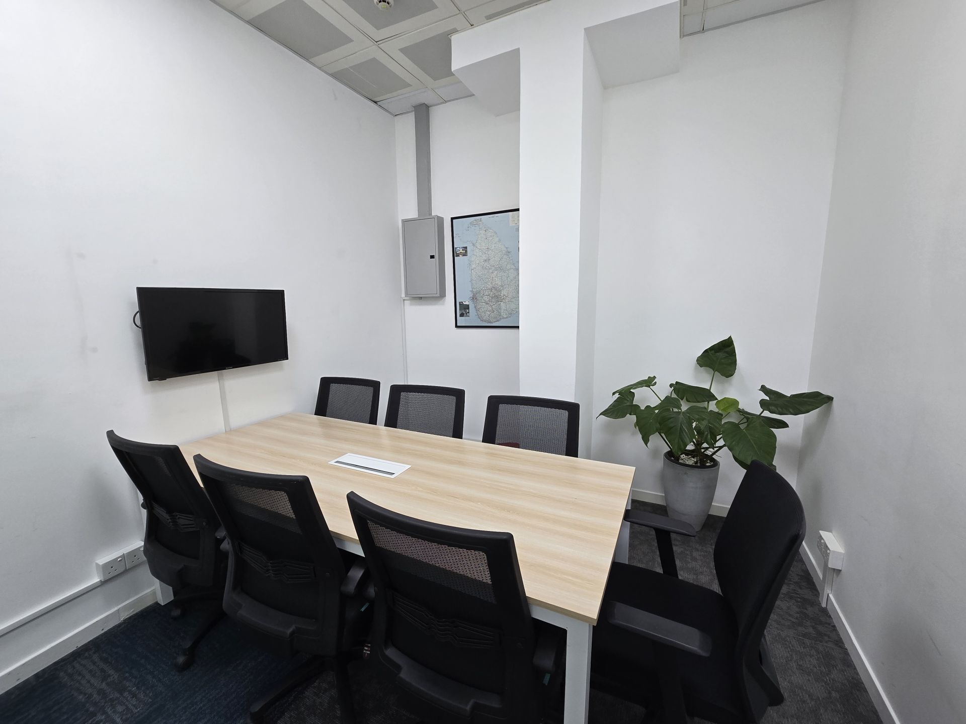 CO WORK @ PARKLAND image 5