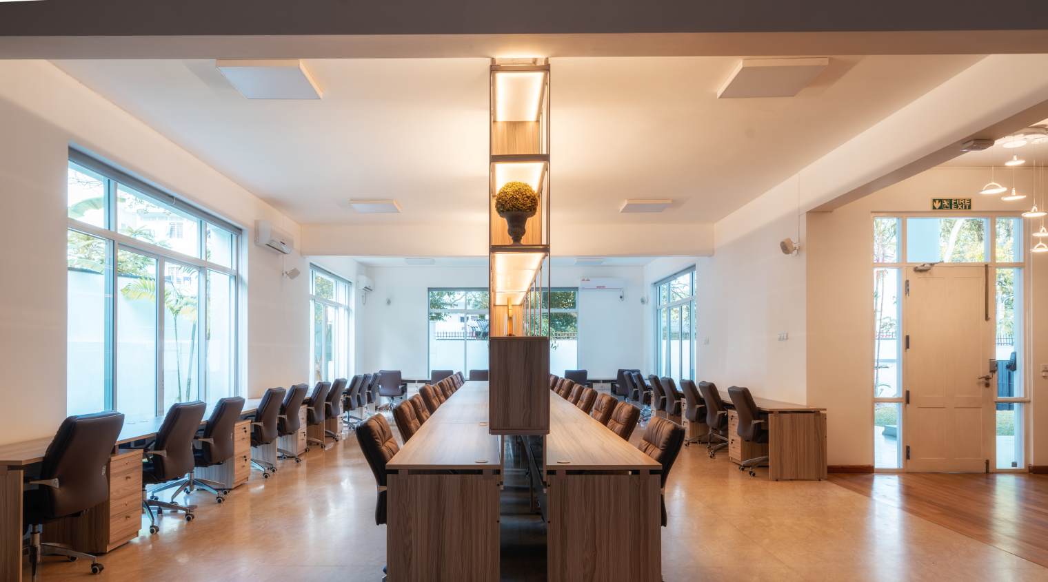 Elegance Workspaces image 3