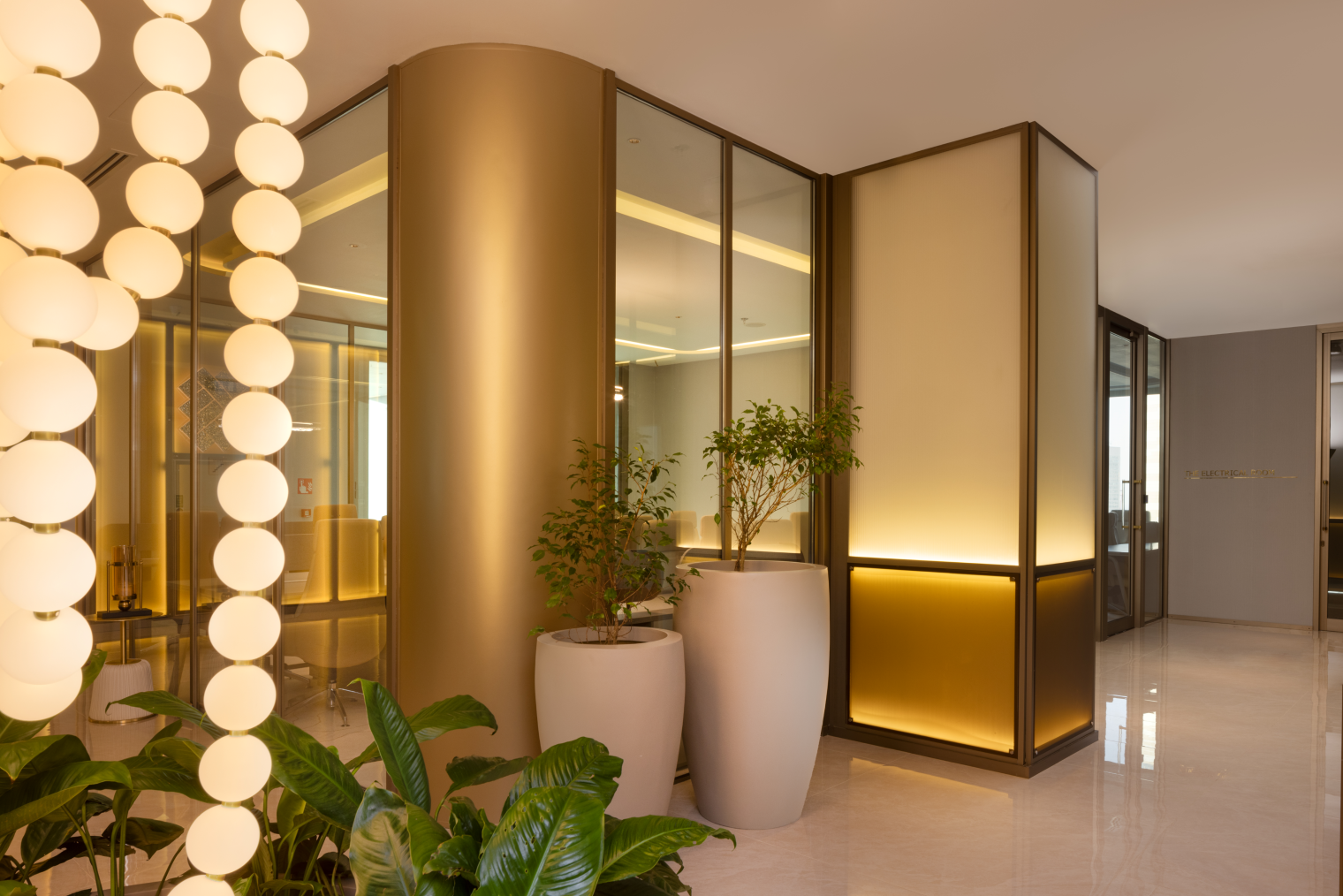 Elegance Workspaces image 5