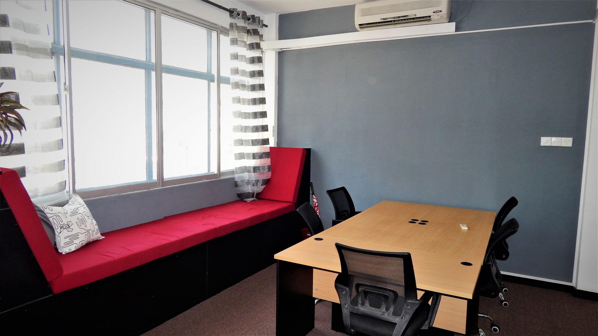 Impressions Spaces image 2