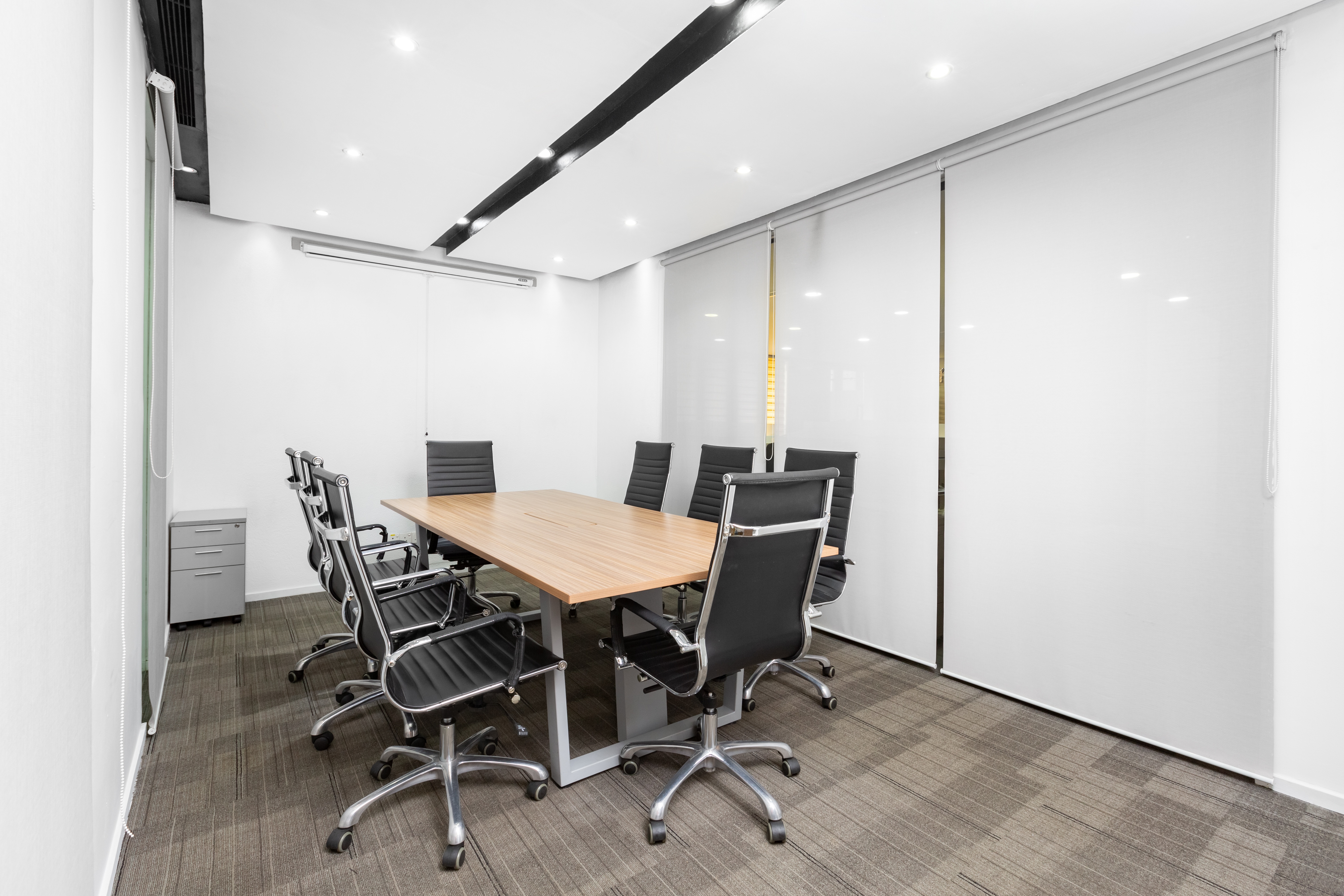 Regus - Colombo, Bambalapitiya image 4