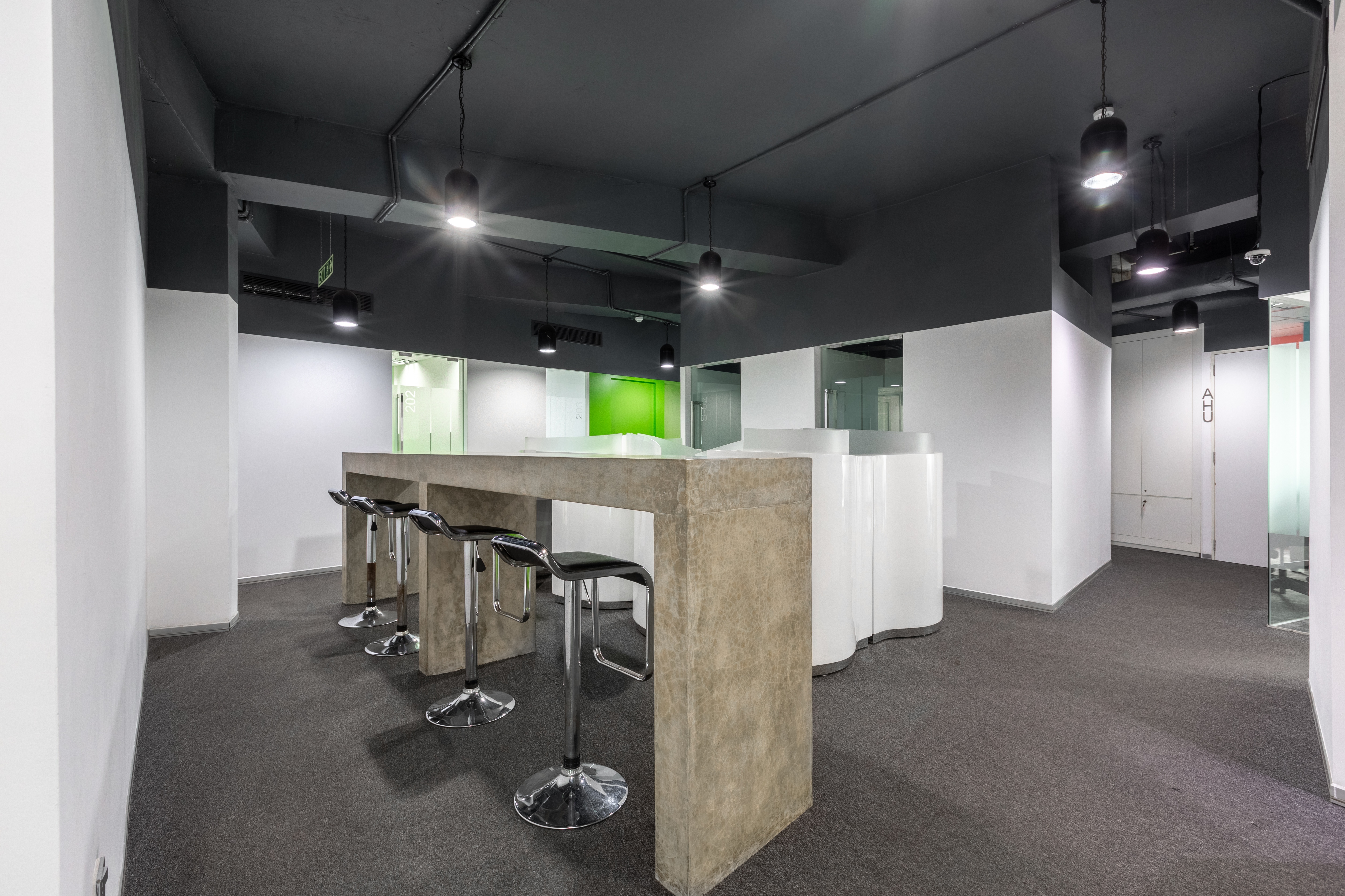 Regus - Kotte, Lotus Building (Nawala) image 2