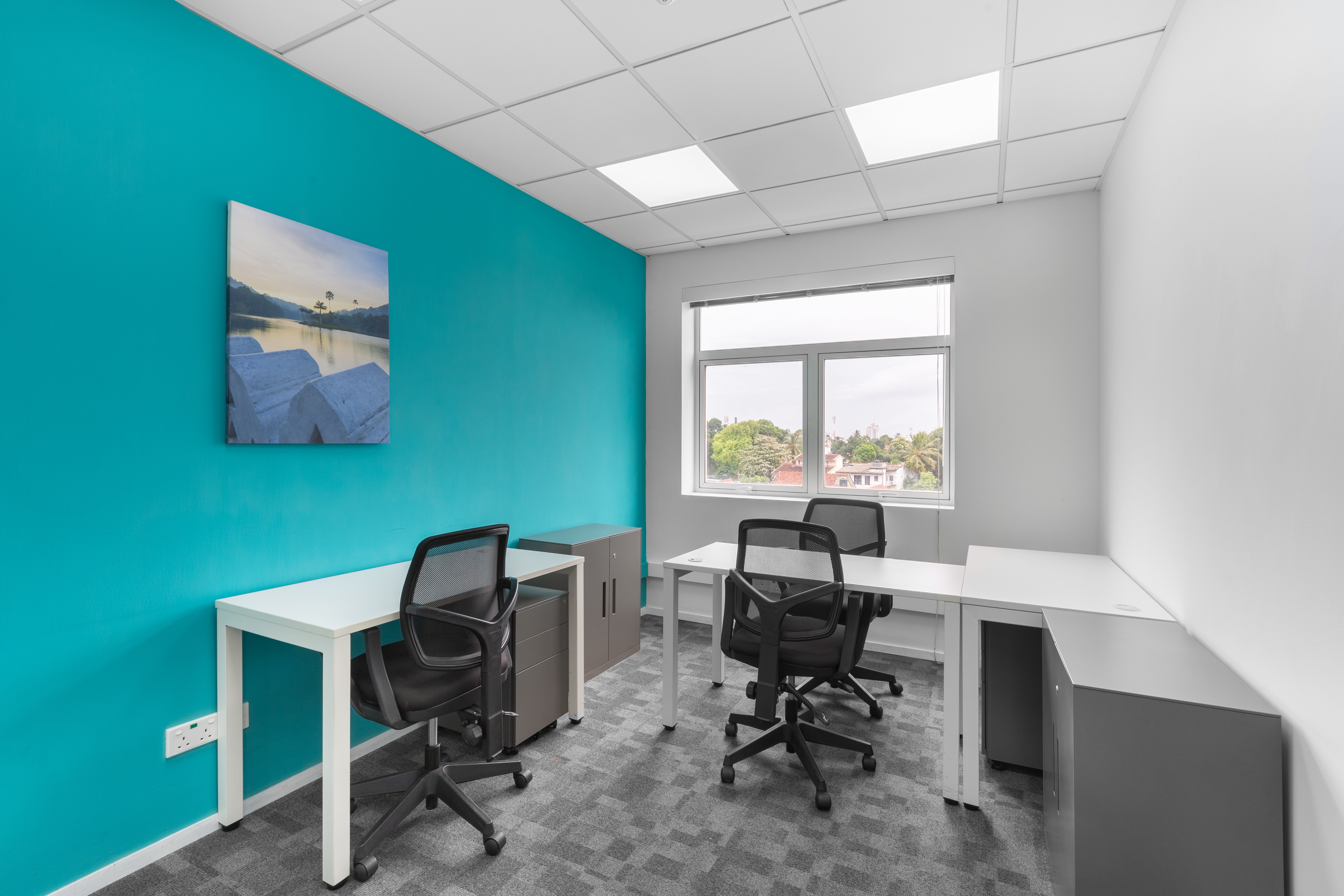 Regus - Kotte, Paramount Tower (Nawala) image 3