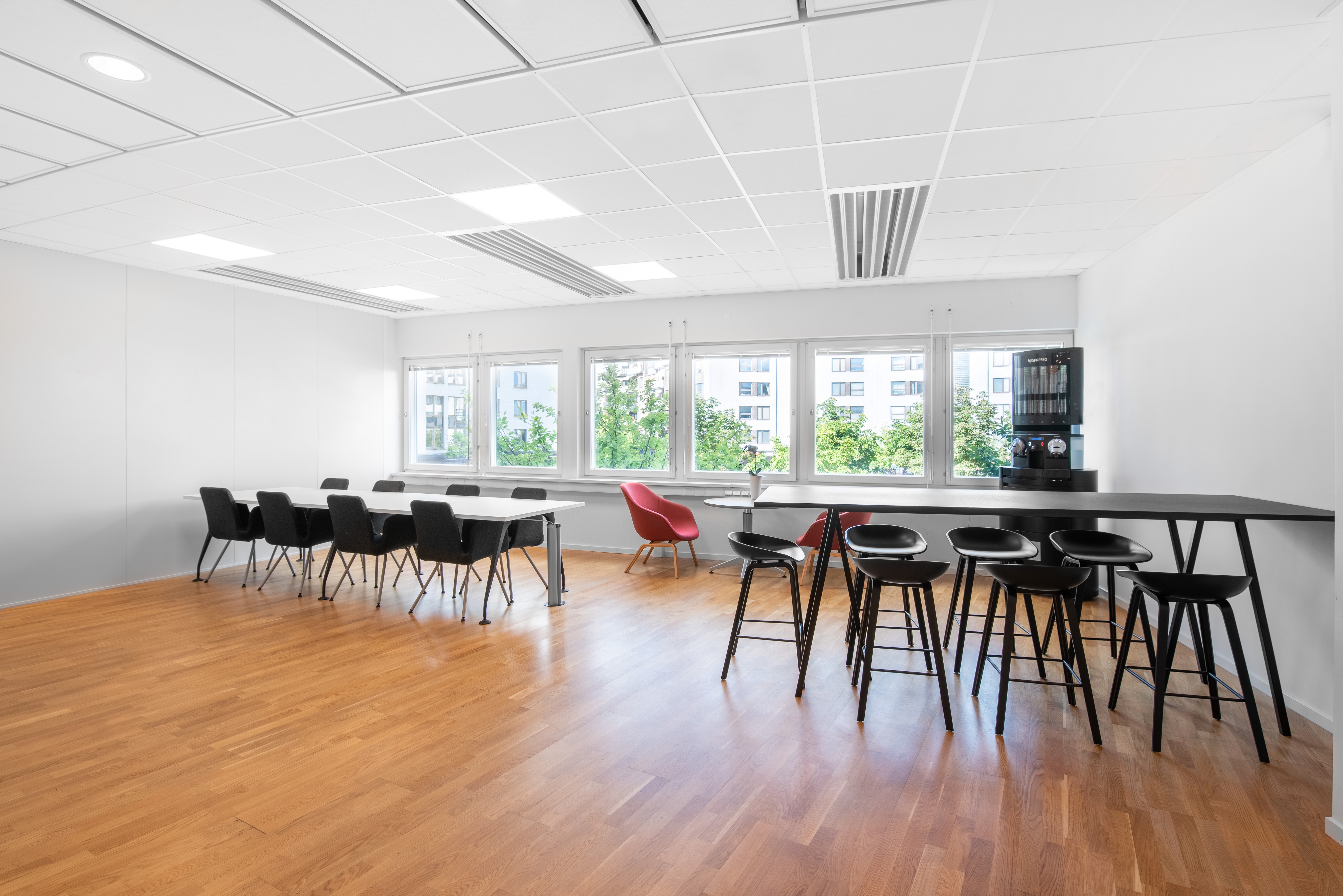 Regus - Solna, Frösunda Port image 5