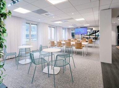 United Spaces image 4