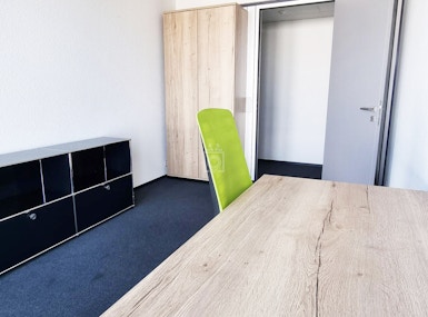 Office Club Zug (Switzerland) image 3