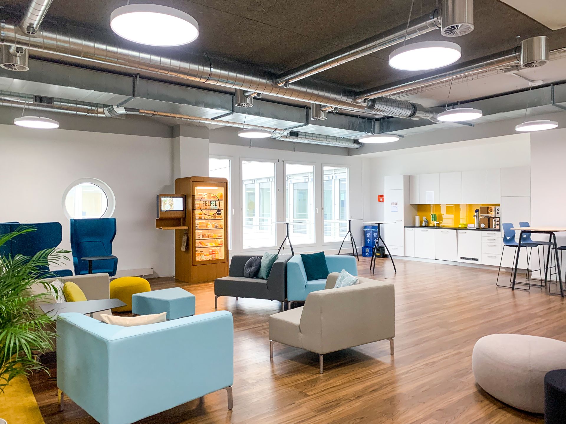 The 5th Floor image 5