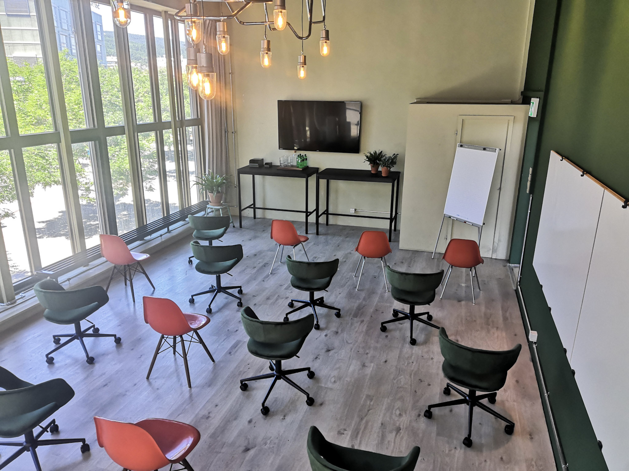 P15 - Coworking, Meeting & Eventspace image 3