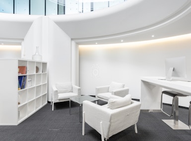 Regus - Geneva, Balexert Tower image 5