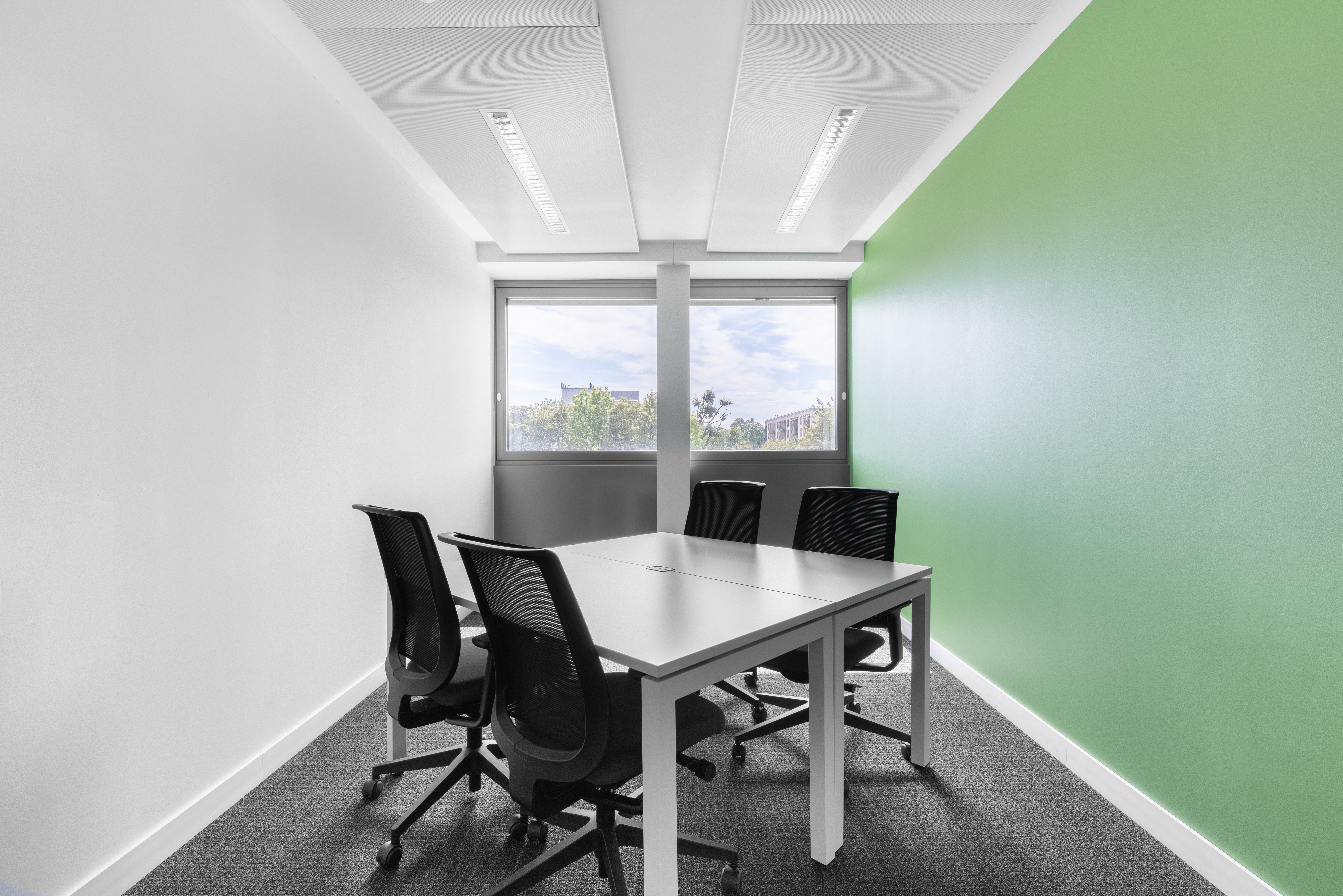 Regus - Geneva Nations (3rd floor) image 4