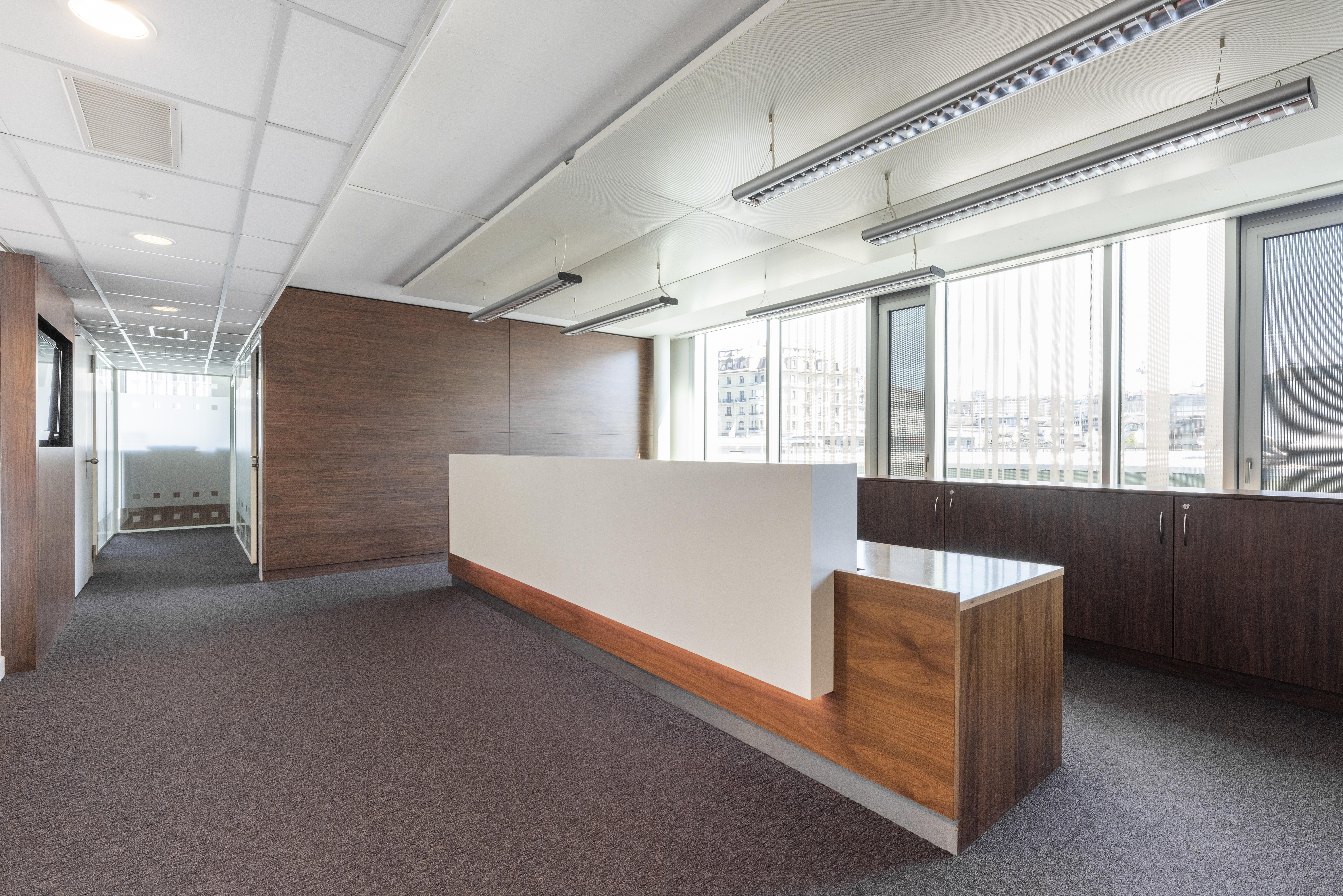 Regus - Lausanne, City Flon image 2