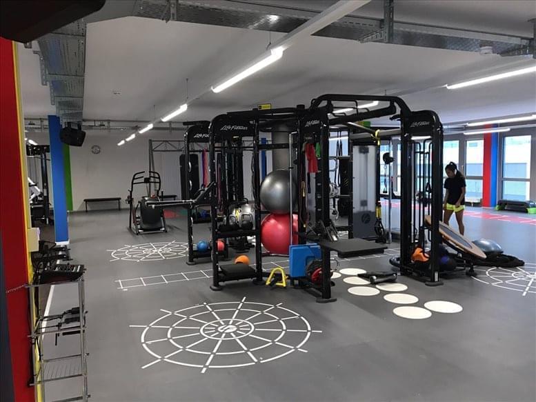 Premium Business Center image 5