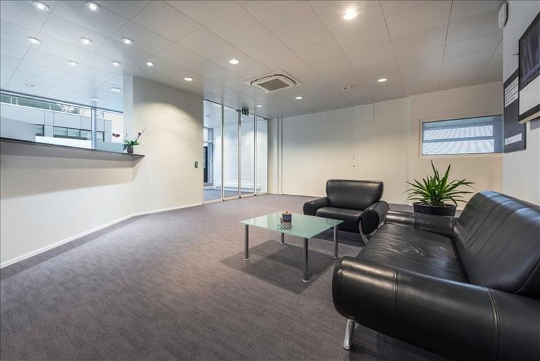 Premium Business Center image 4