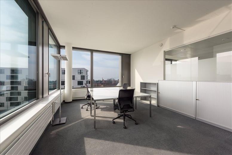 Premium Business Center image 5