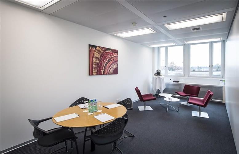 Priora Business Center image 4