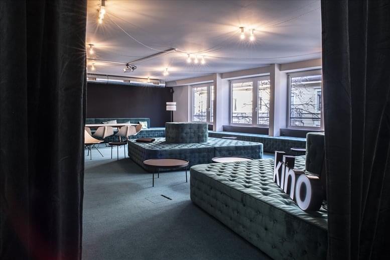 HeadsQuarter – The Urban image 3