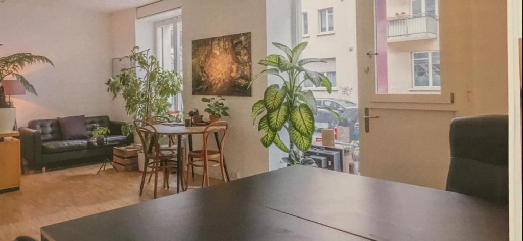 Studio Gasometer image 2