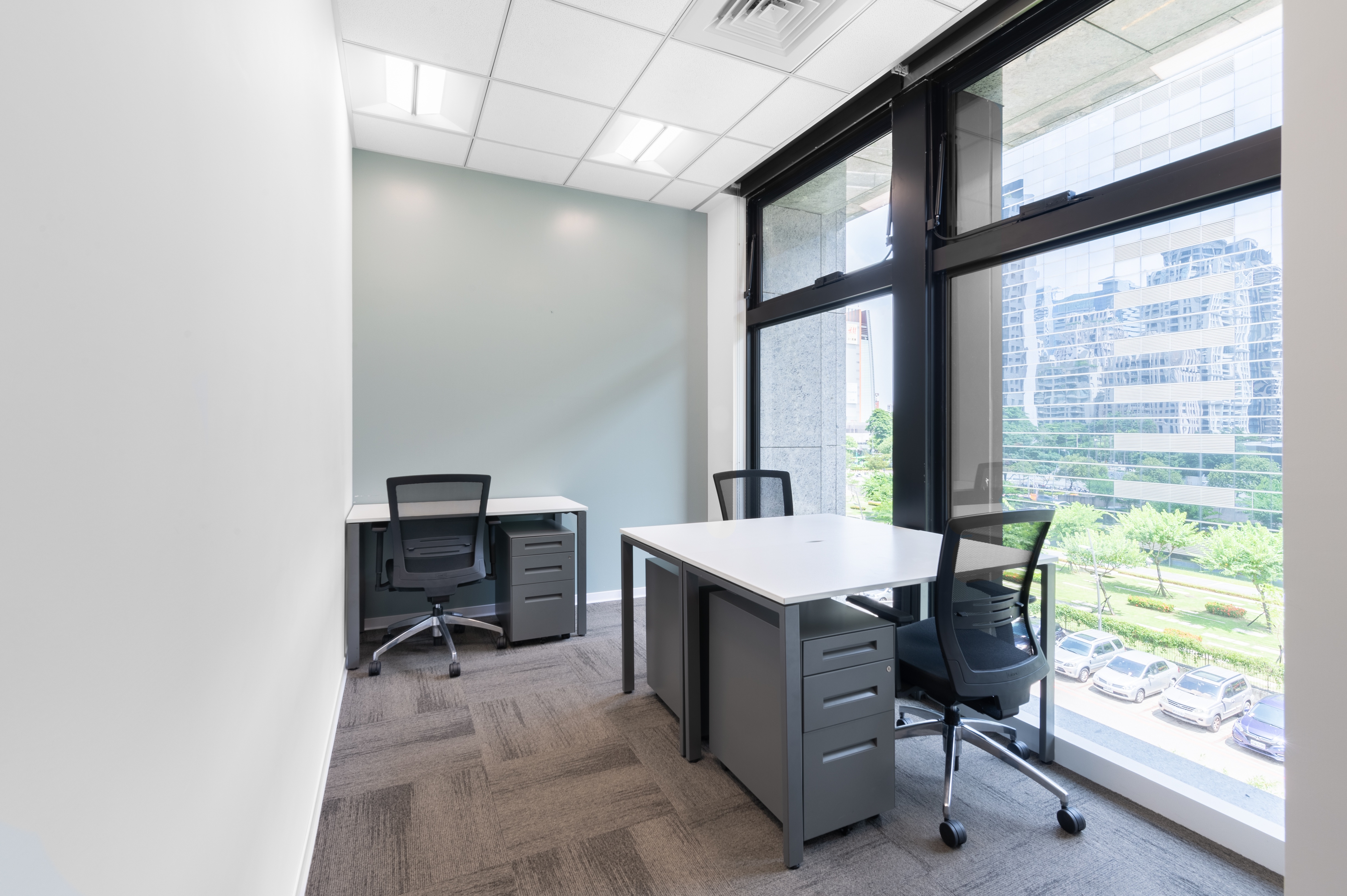 Regus - Taichung, Global image 3