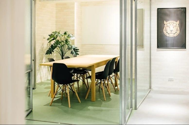 Hour Jungle Coworking image 5