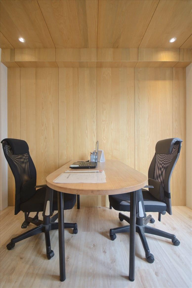 Meander Taipei Hostel image 3