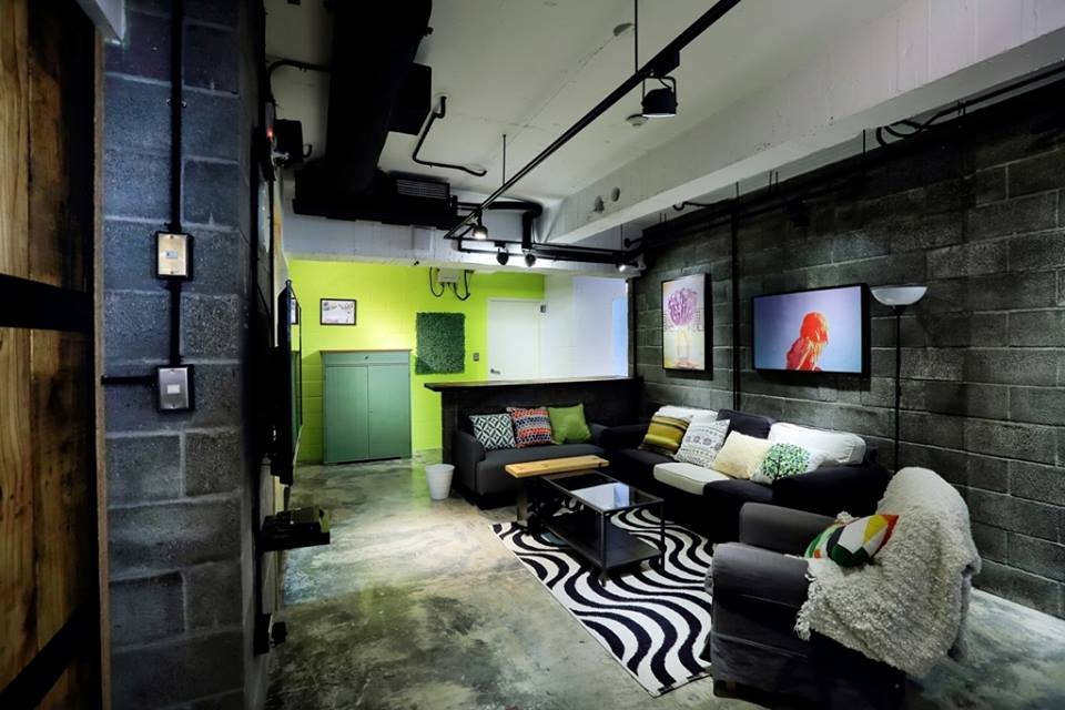 Banana Coliving Eastern image 2