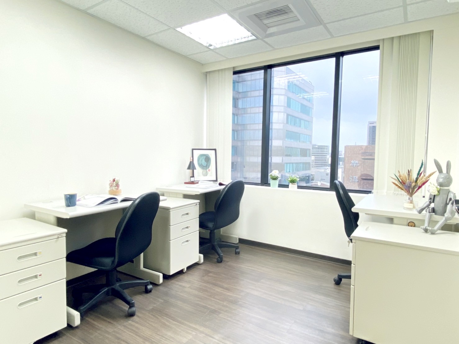 Doplin Business Center 3 (Nanjing Fuxing Metro Station G16/BR11) image 3