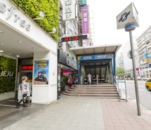 Doplin Business Center 3 (Zhongxiao Dunhua Metro Station BL16) profile image