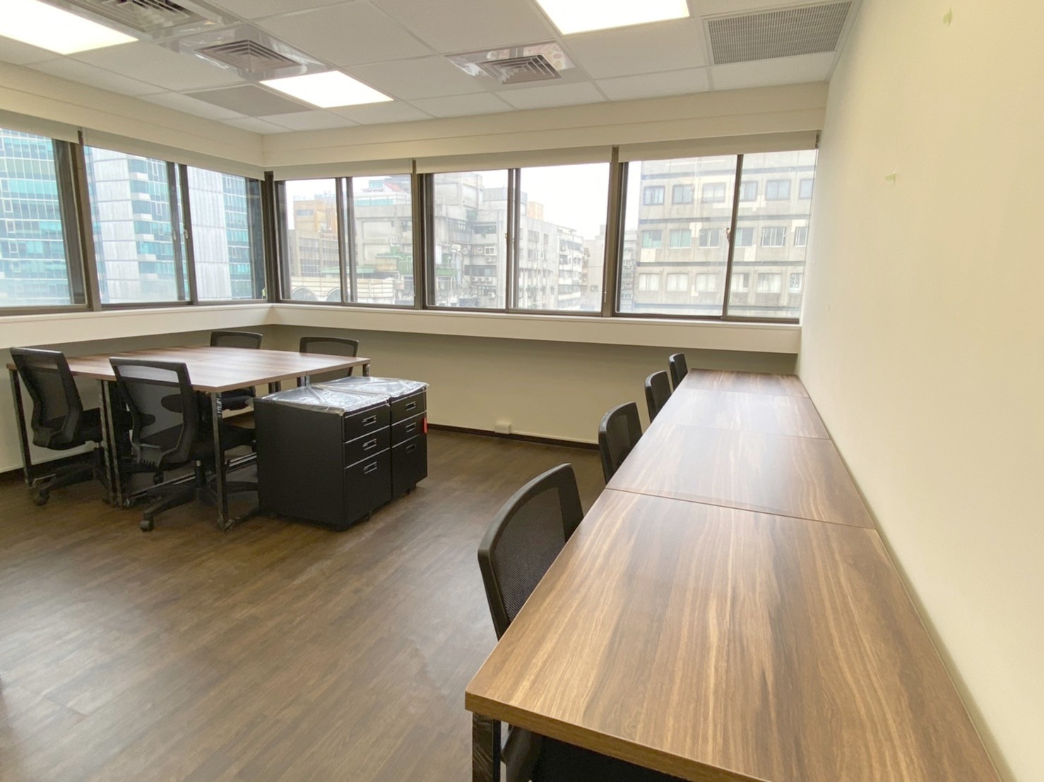 Doplin Business Center (Nanjing Fuxing Metro Station G16/BR11) image 5