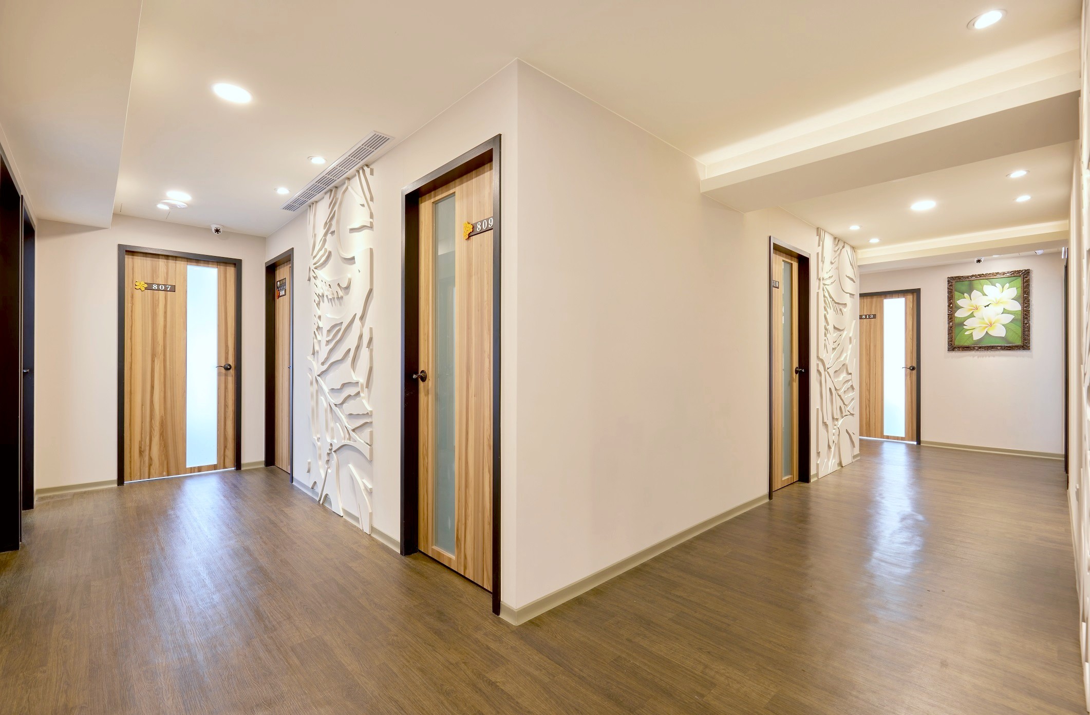 Doplin Business Center (Xingtian Temple Metro Station O09) image 3