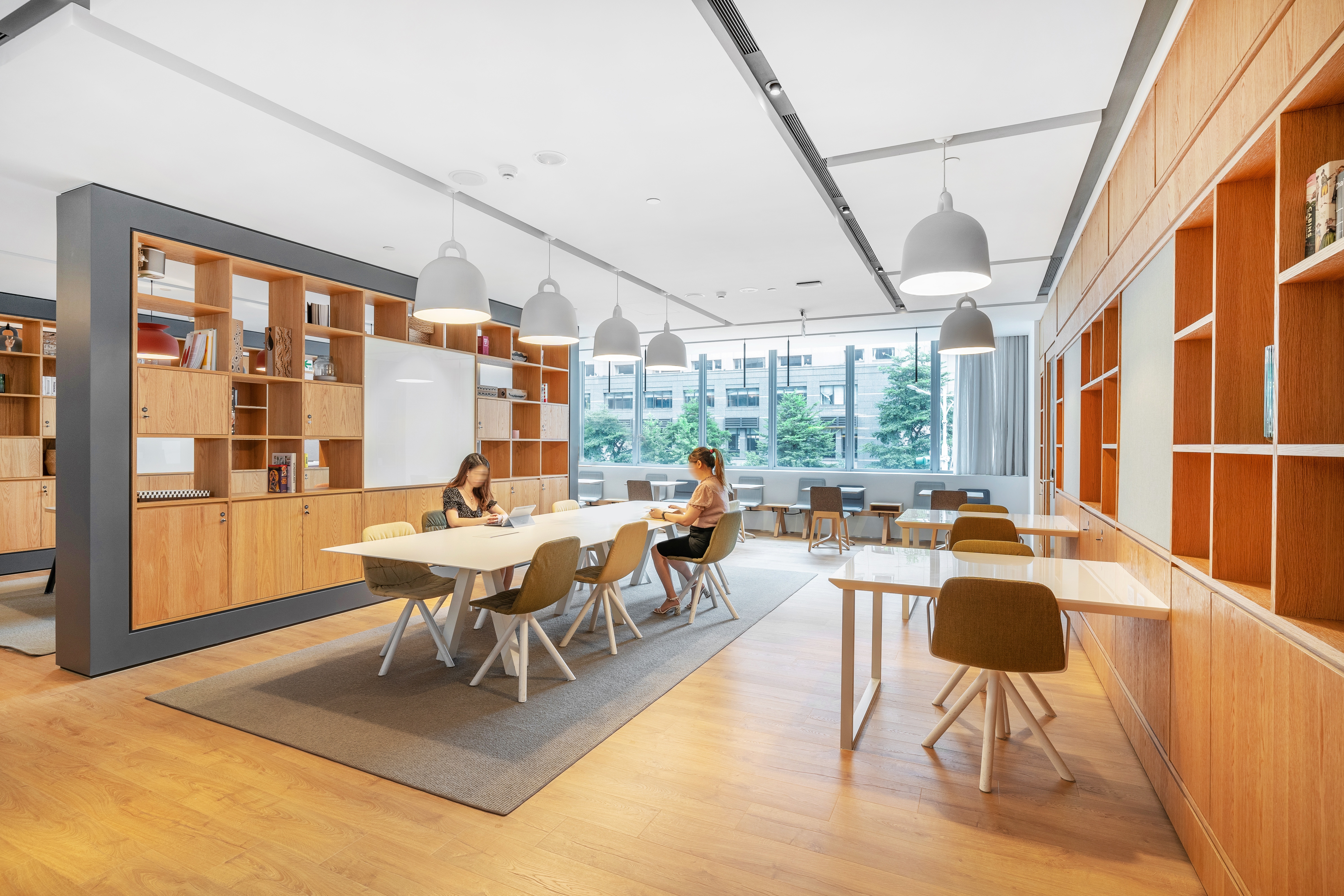 Spaces - Taipei, Spaces Hung Sheng IFC image 2