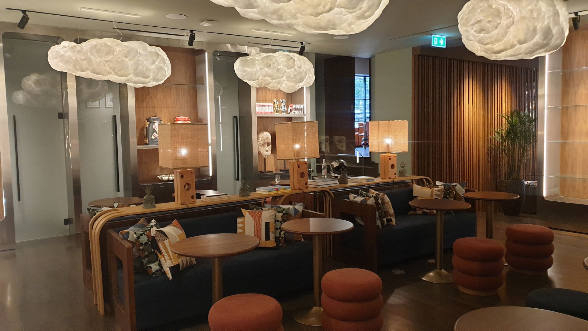 FORUM by The Public House Hotel image 4