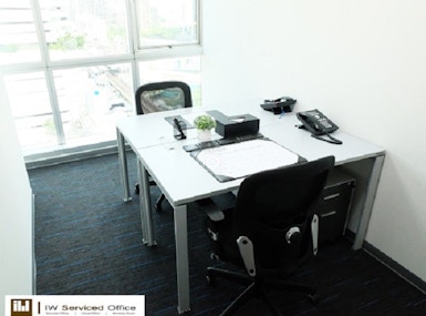 IW Serviced Office image 5