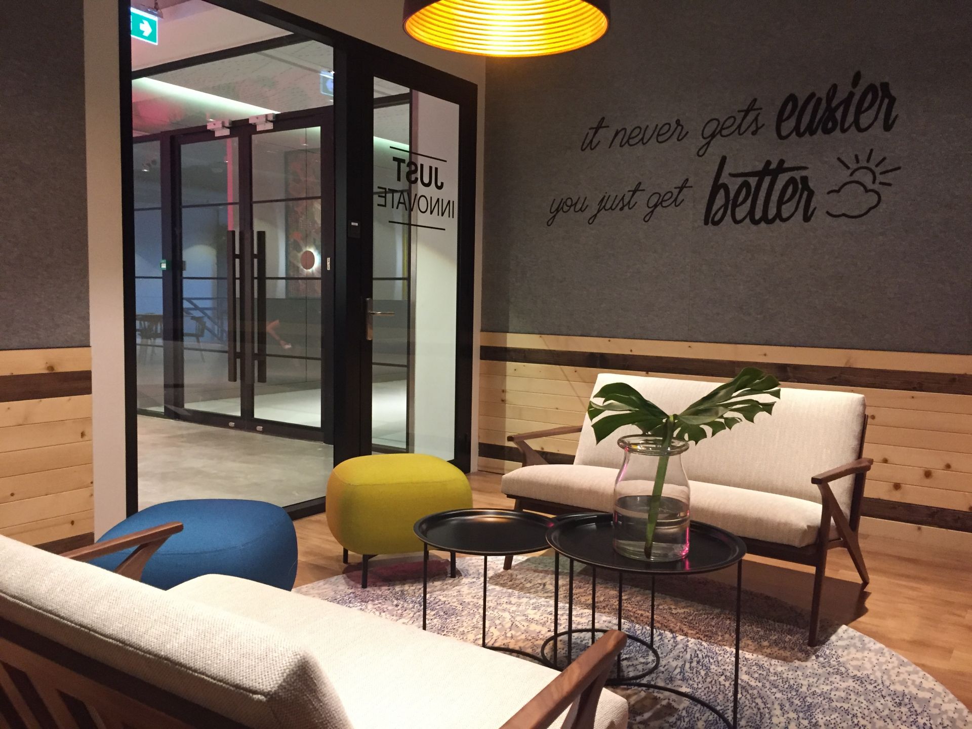 JustCo AIA Sathorn Tower image 2