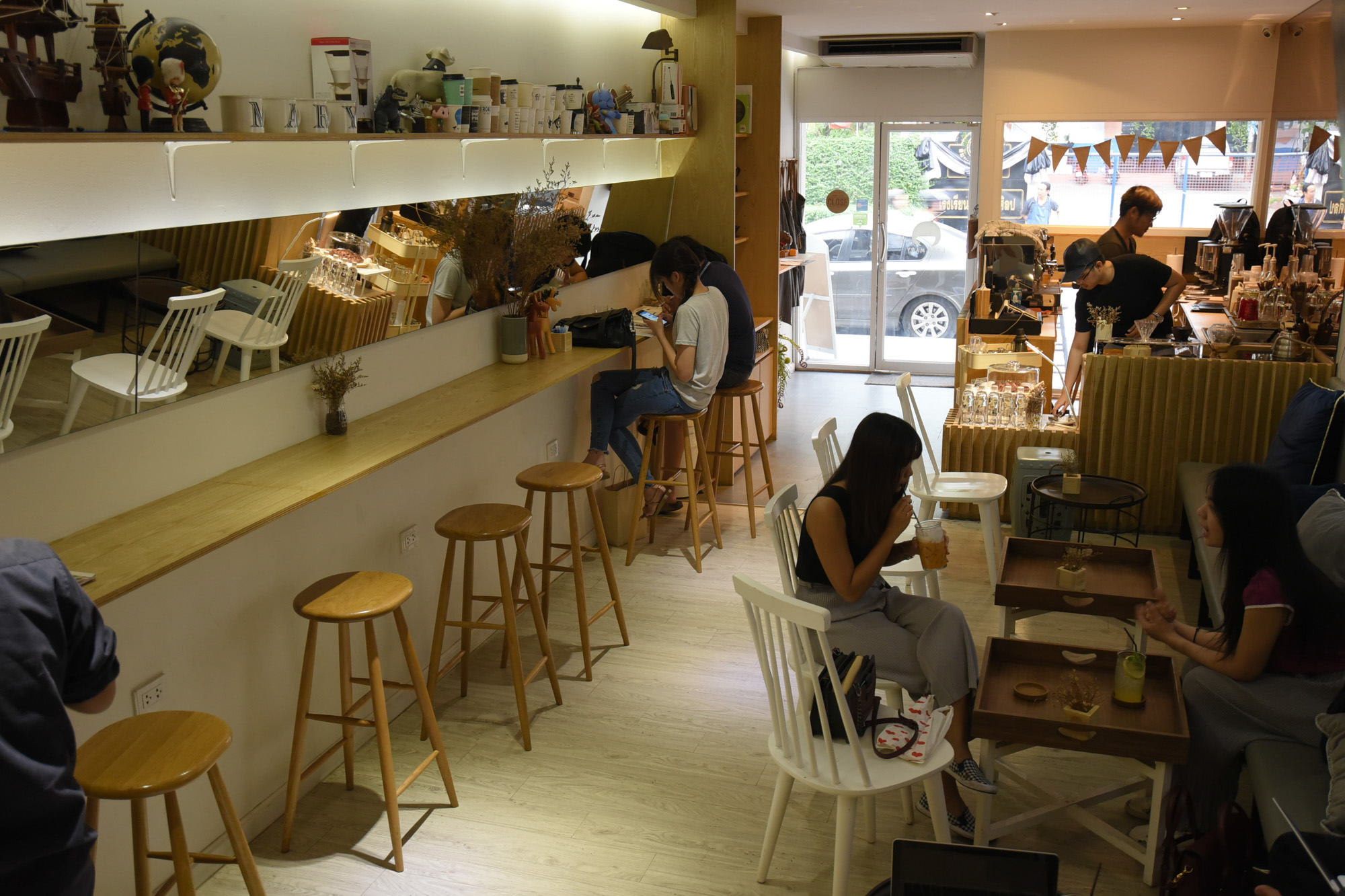 Lazy Mary Coffee image 4