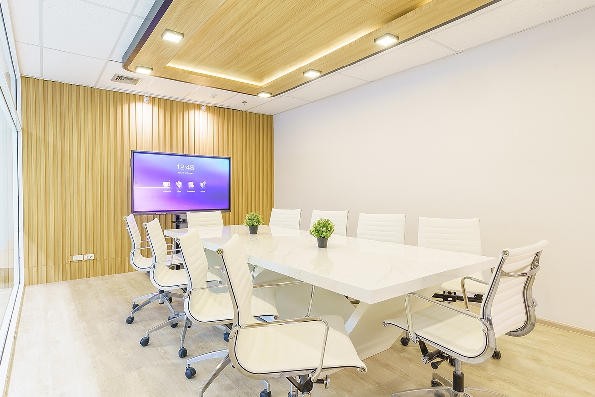 Linuxx Serviced Office - Emporium Tower 21st Fl., Phrom Phong Branch image 2