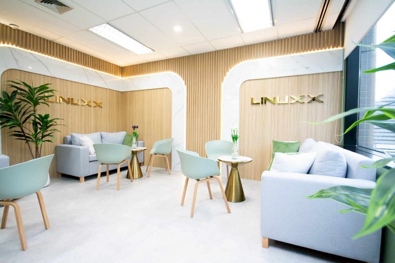 Linuxx Serviced Office - Emporium Tower, Phrom Pong Branch image 5