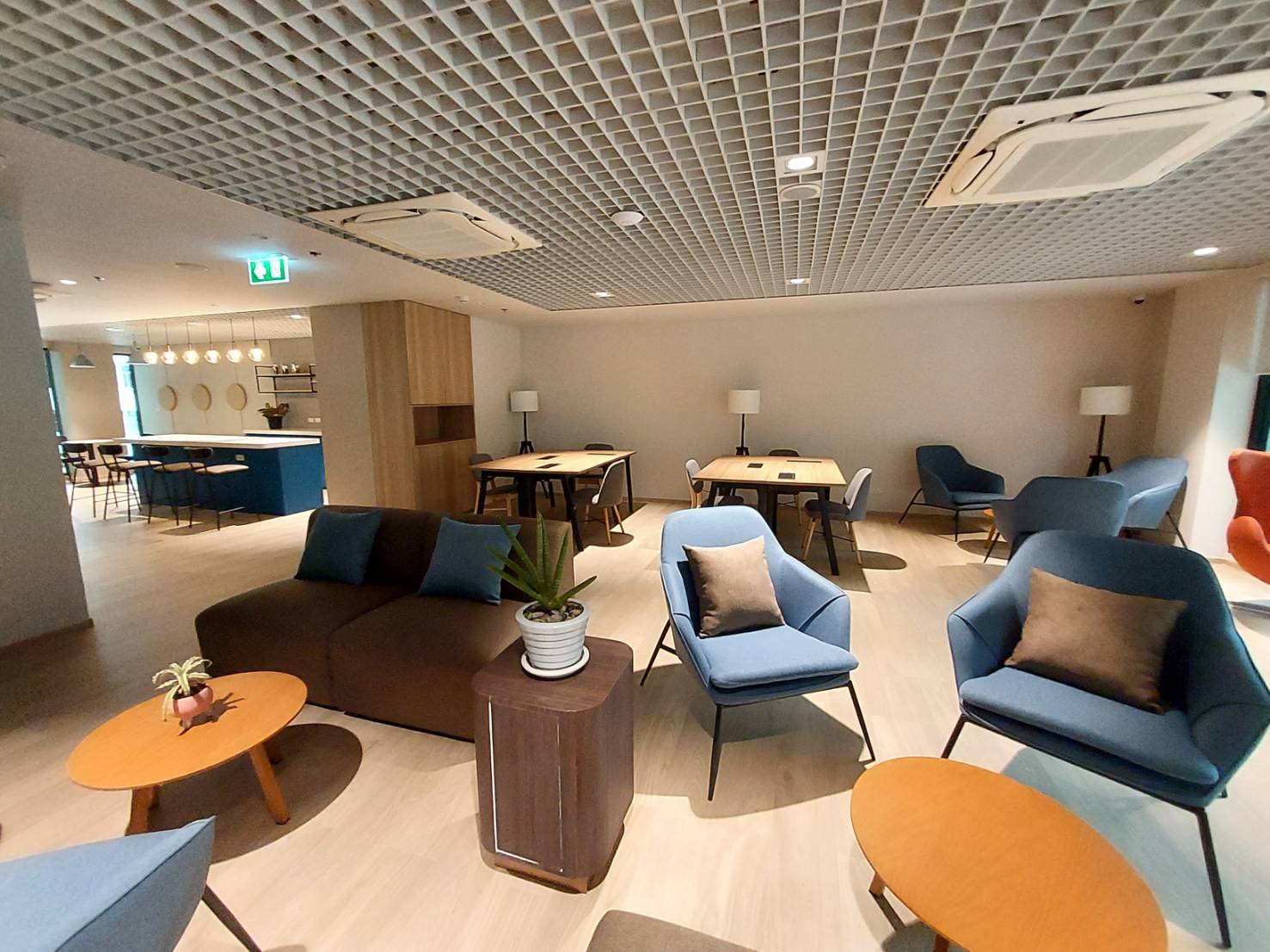 LiveWorkAsia image 3