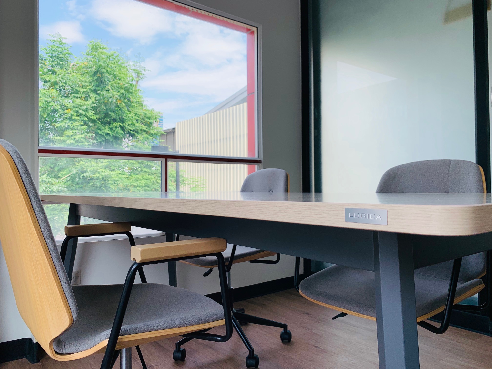 Makers Work Sukhumvit image 2