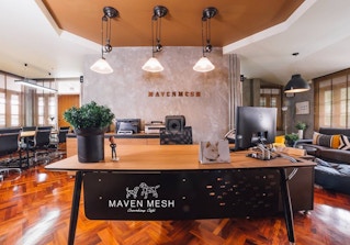Maven Mesh Coworking Cafe image 2